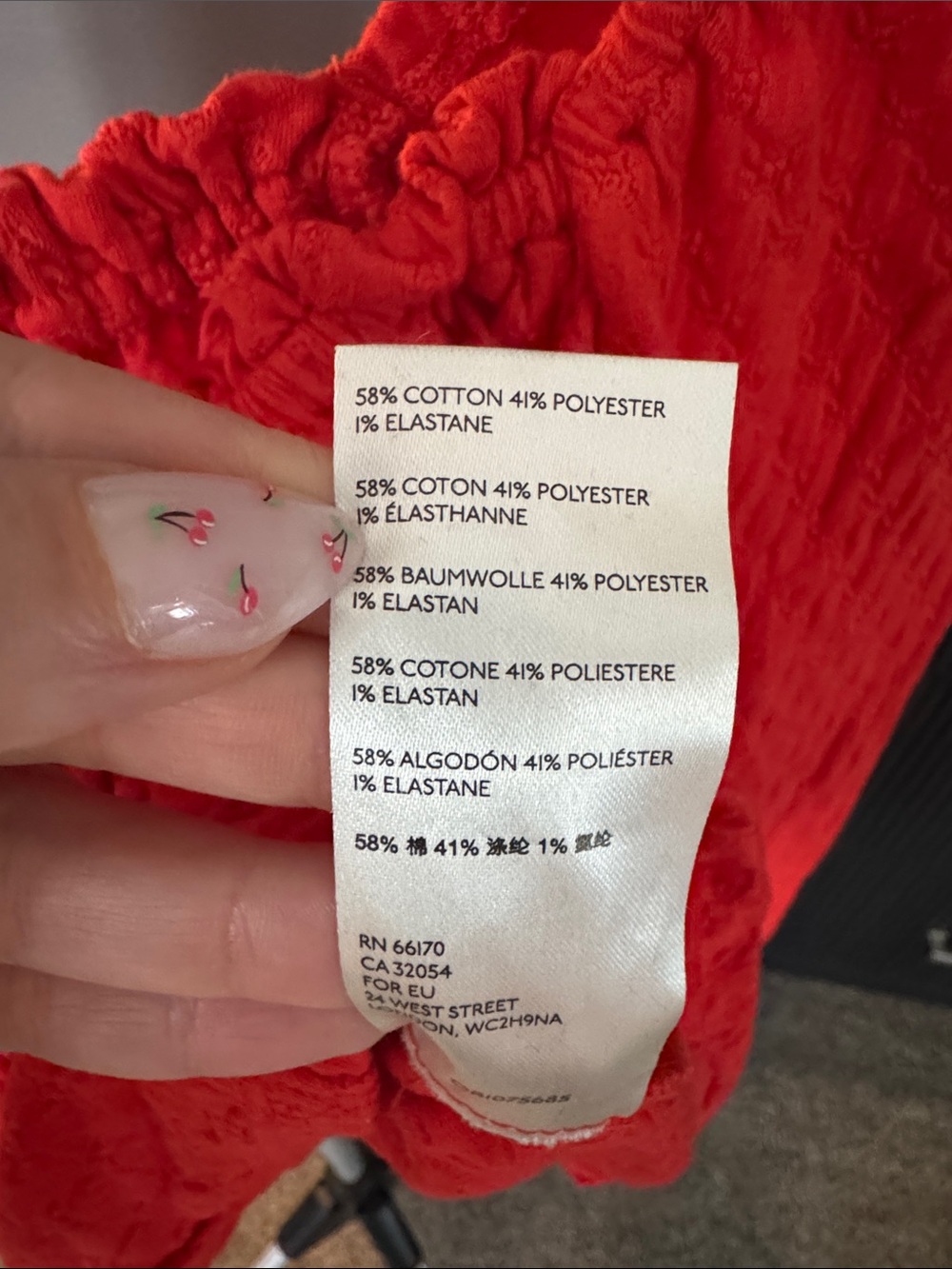 Red Ruched Button-Front Long Sleeve Crop Top - Picture 7 of 7